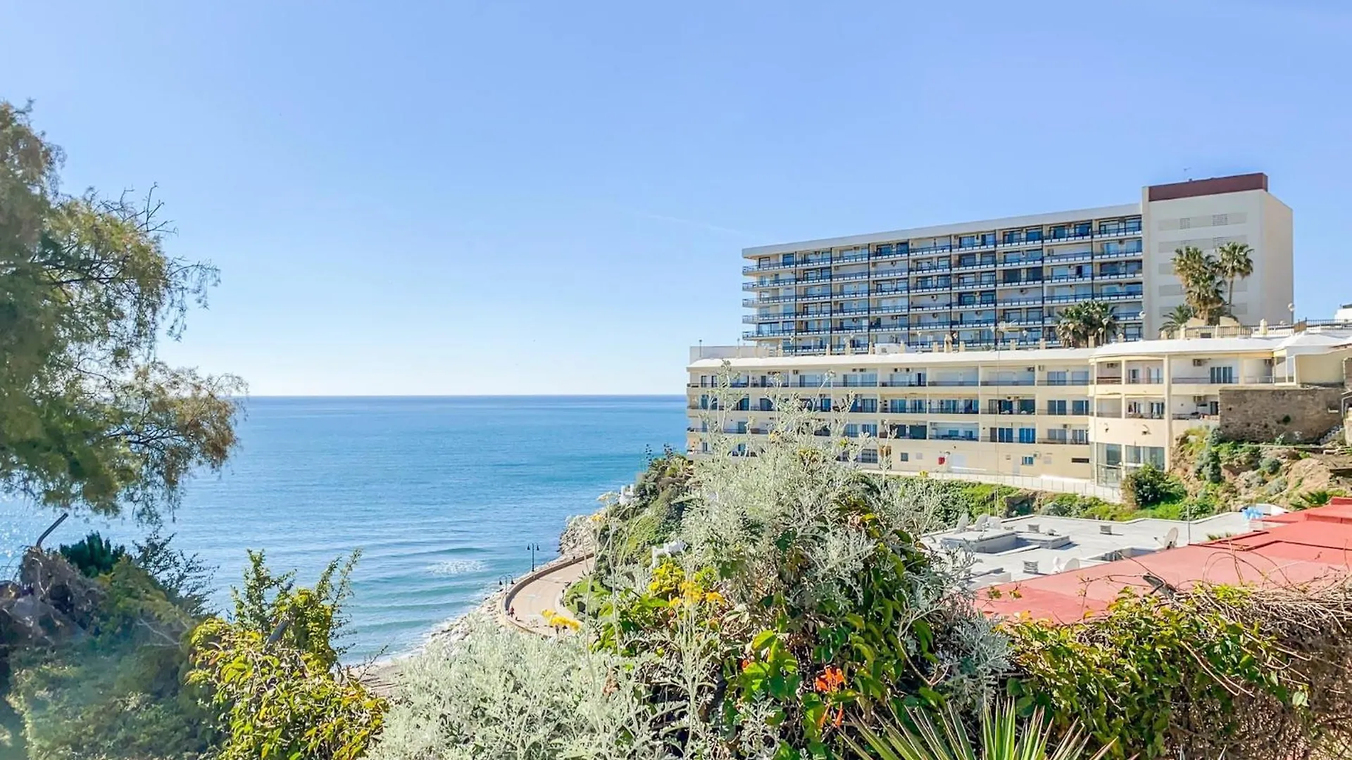 Seaview Apartment With Bajondillo Beach Access Torremolinos Spanien